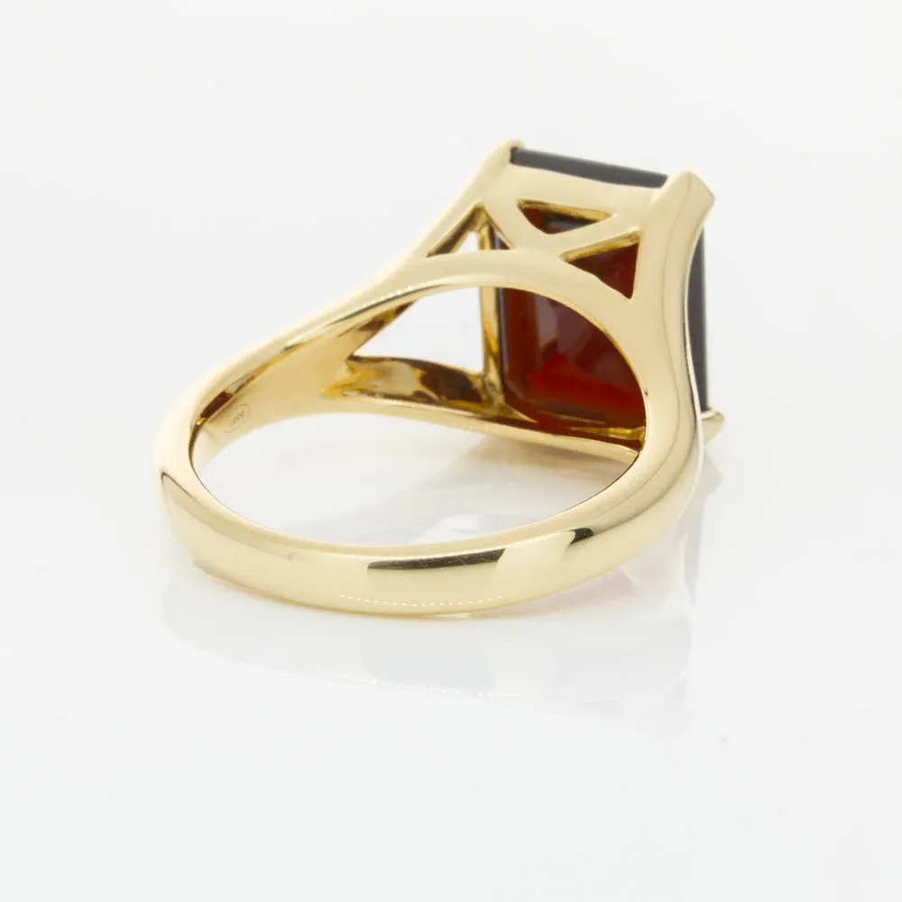 14ct Yellow Gold Garnet Verona Ring