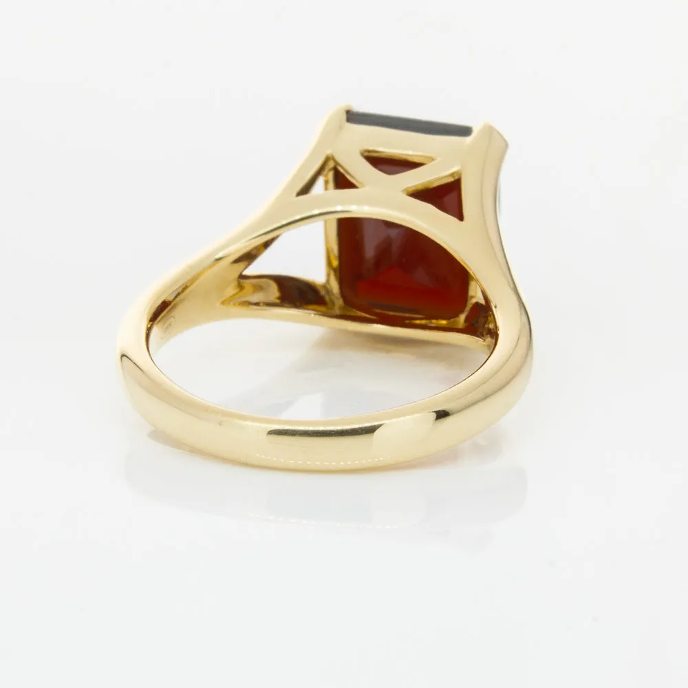14ct Yellow Gold Garnet Verona Ring