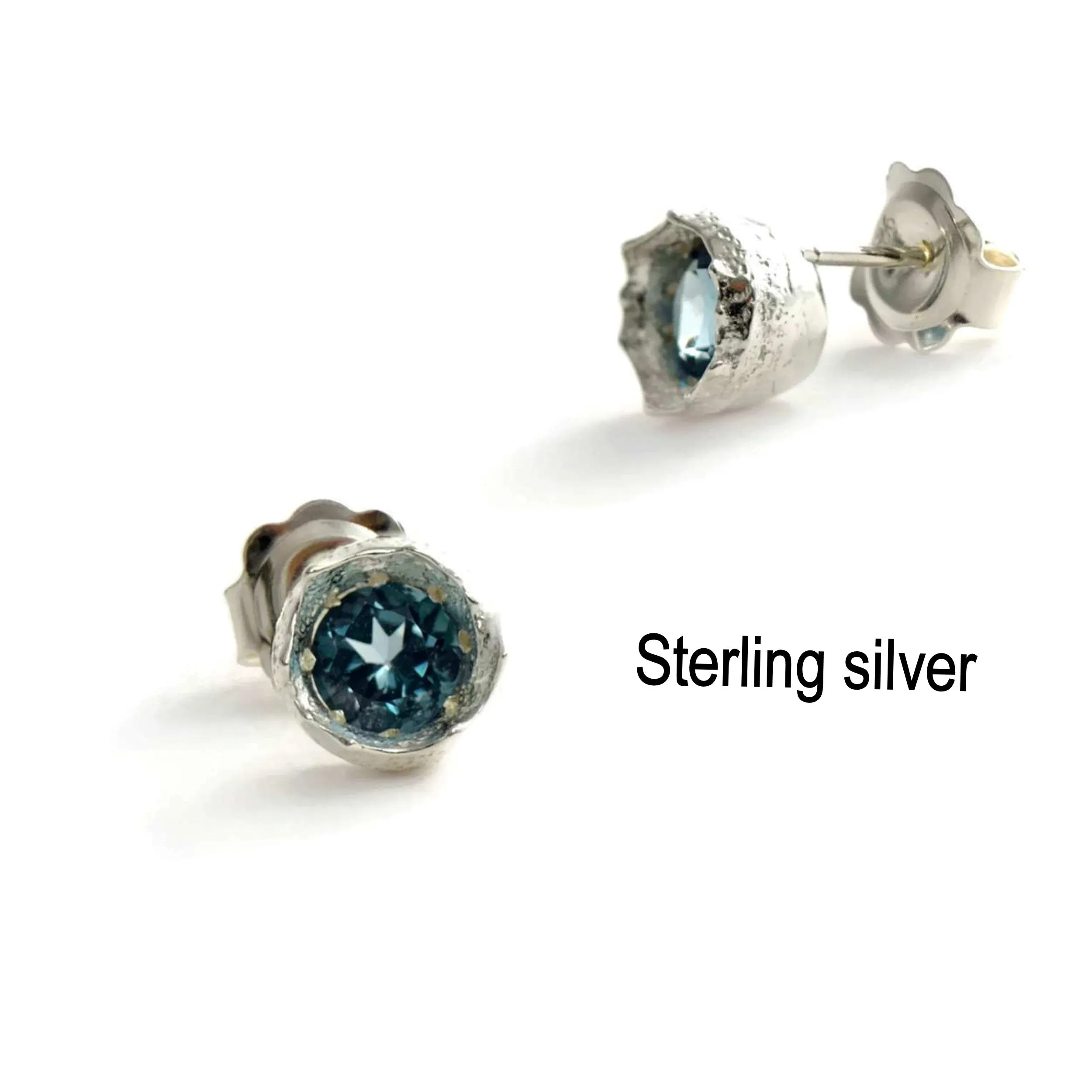 18ct fairtrade gold stud earrings with a 5 mm gemstone