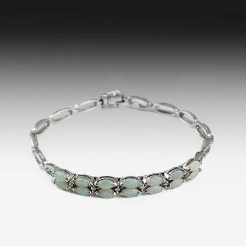 18KT WHITE GOLD OPAL BRACELET