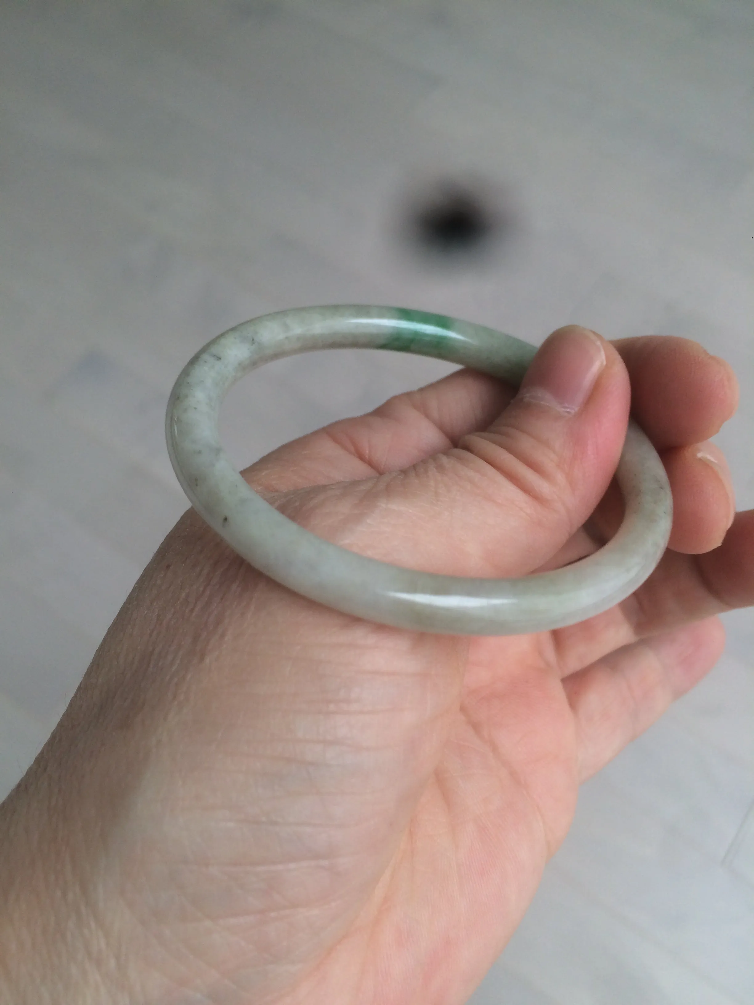 48mm certified Type A 100% Natural sunny green/dark green/gray/black round cut Jadeite Jade bangle am64-6622