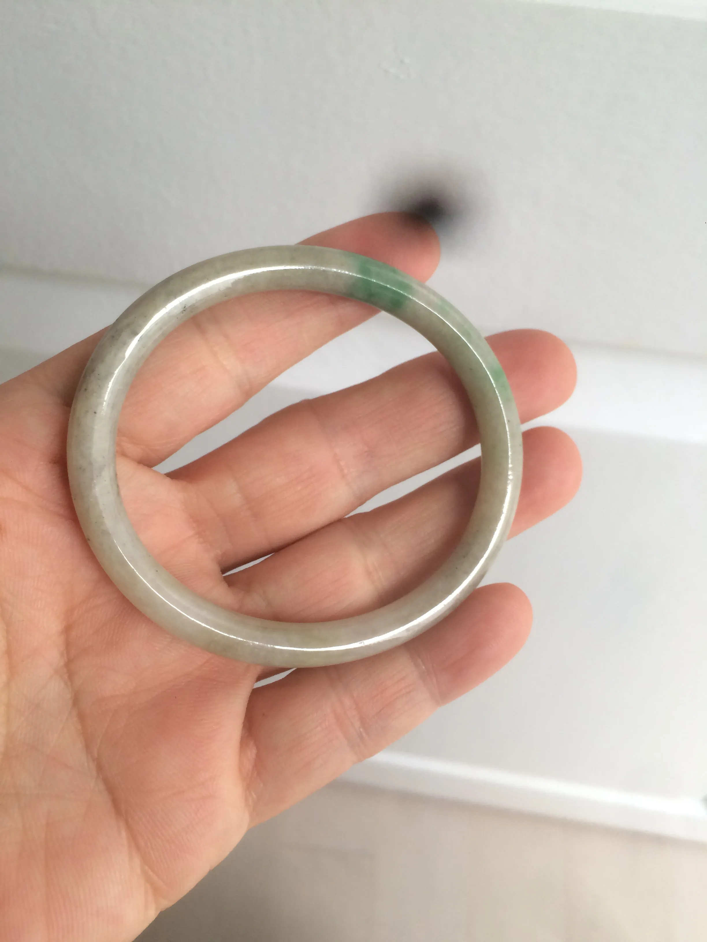48mm certified Type A 100% Natural sunny green/dark green/gray/black round cut Jadeite Jade bangle am64-6622