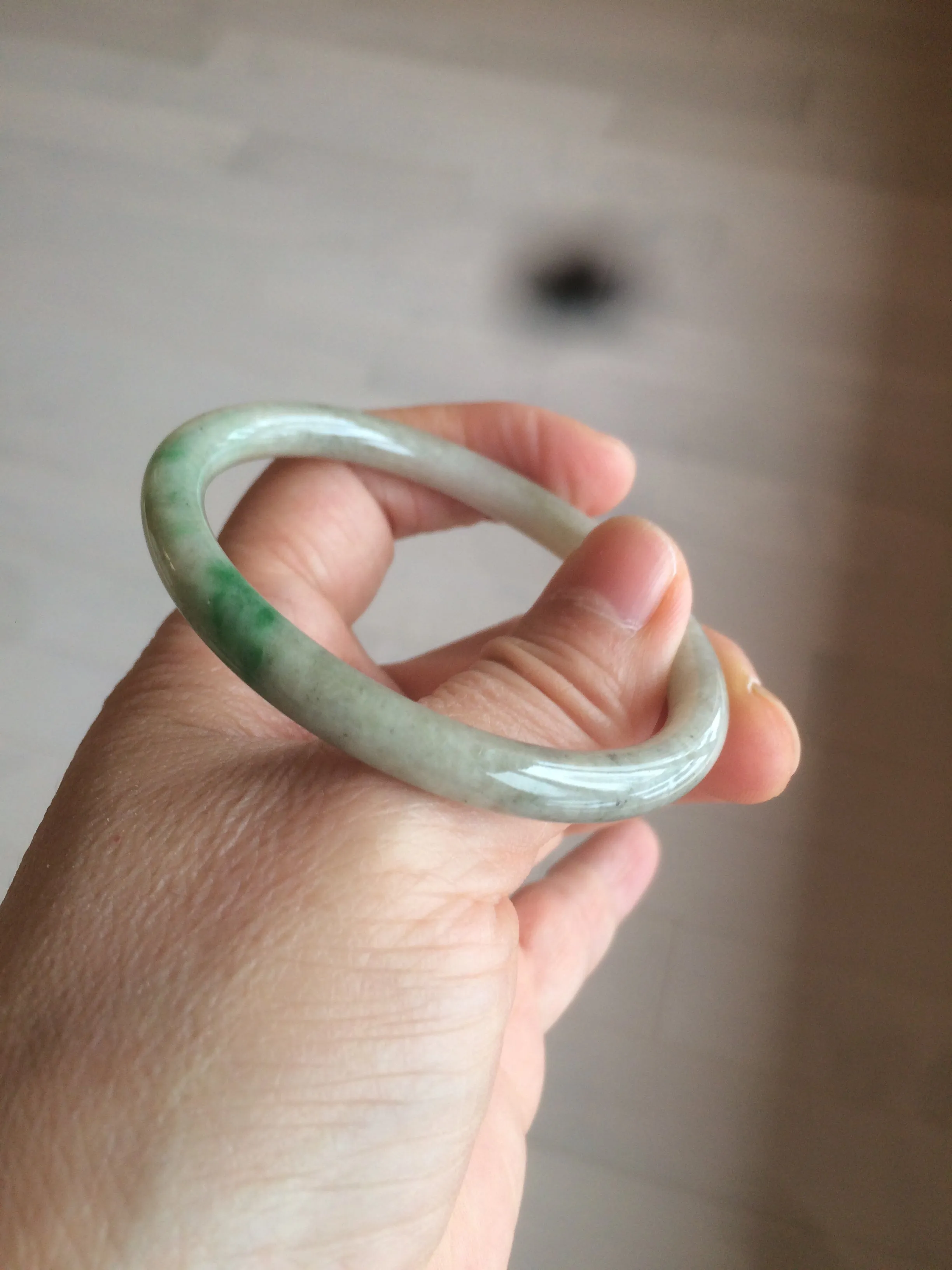 48mm certified Type A 100% Natural sunny green/dark green/gray/black round cut Jadeite Jade bangle am64-6622