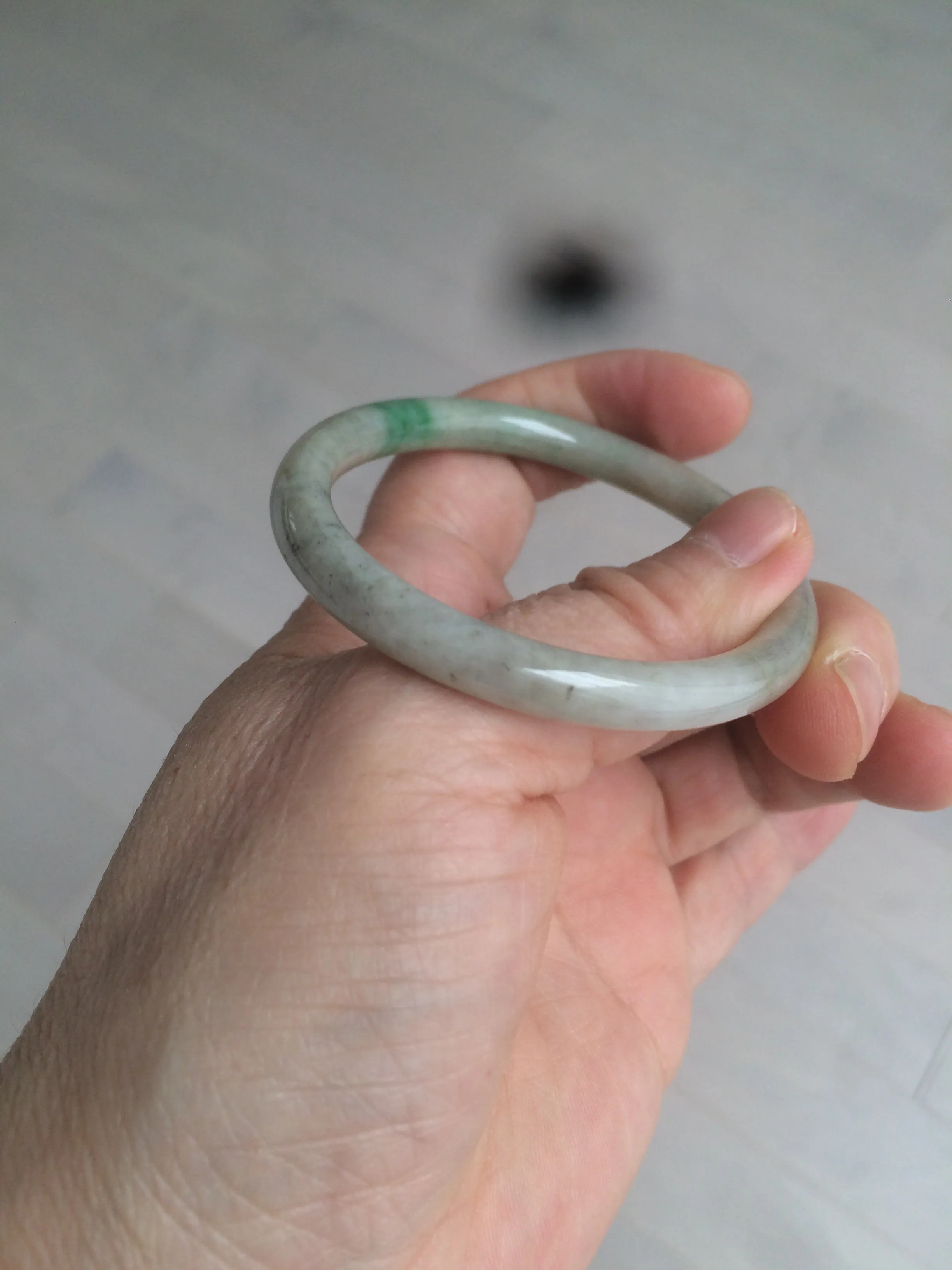 48mm certified Type A 100% Natural sunny green/dark green/gray/black round cut Jadeite Jade bangle am64-6622