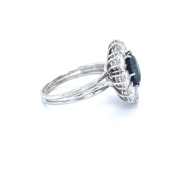 COCKTAIL SAPPHIRE RING