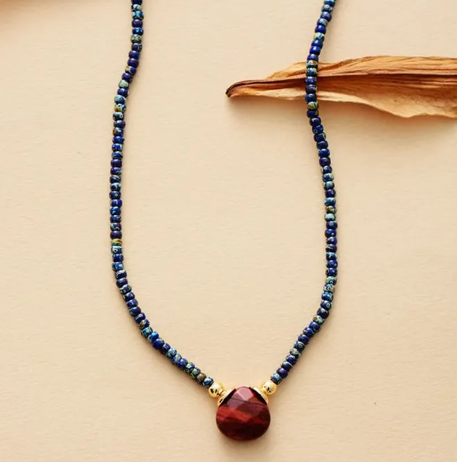 Collier en Amazonite: Équilibre et Énergie Positive