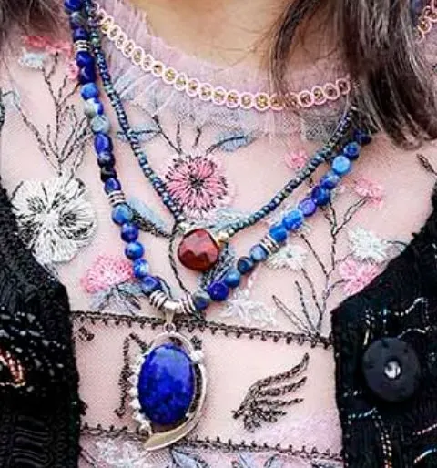 Collier en Amazonite: Équilibre et Énergie Positive