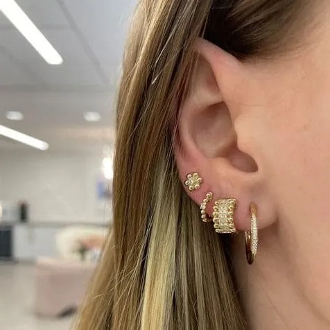 Dana Rebecca Designs Poppy Rae Pebble Flower Stud Earrings - Yellow Gold