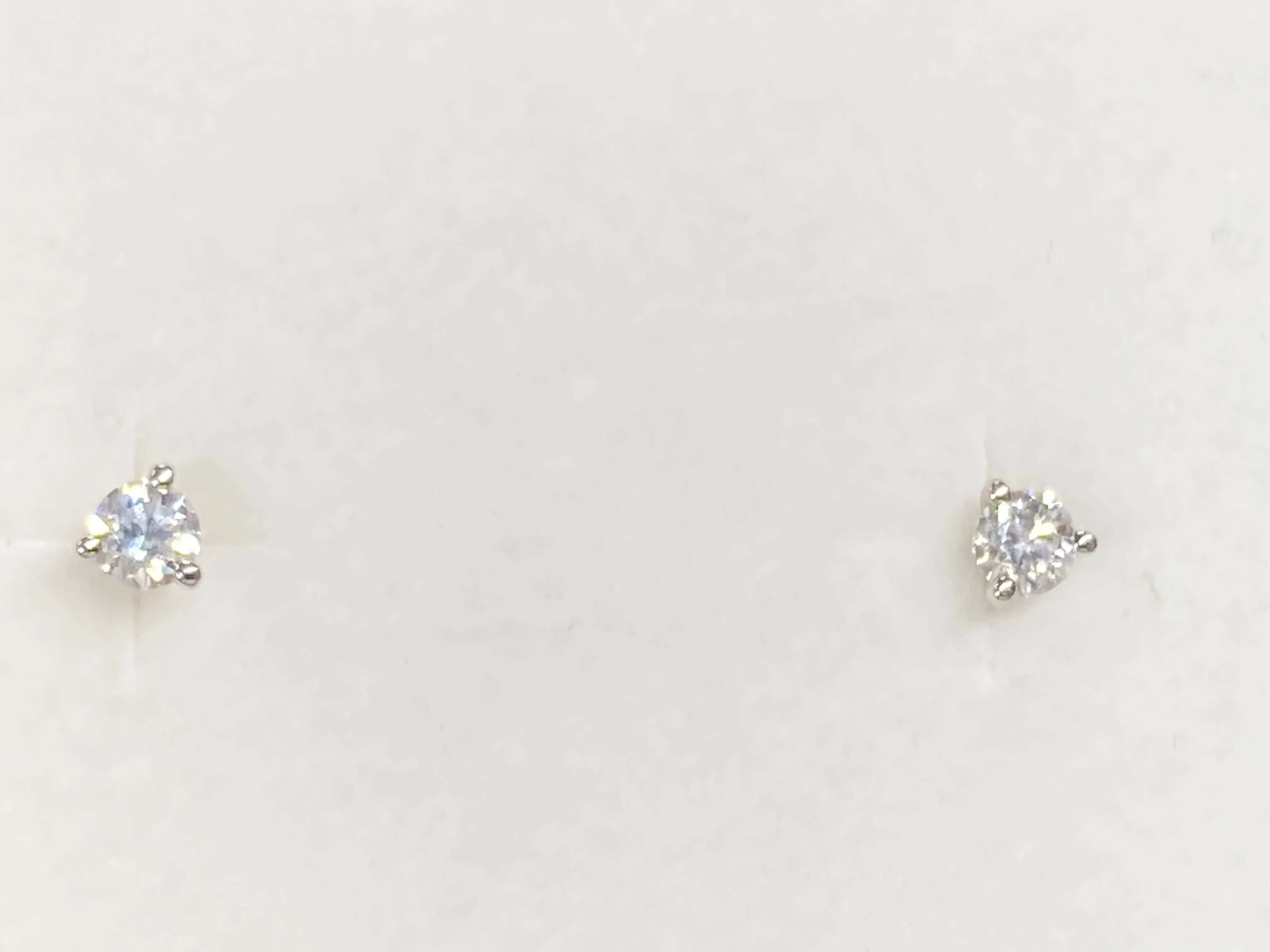 Diamond Stud Earrings 0.41 Carats White Gold