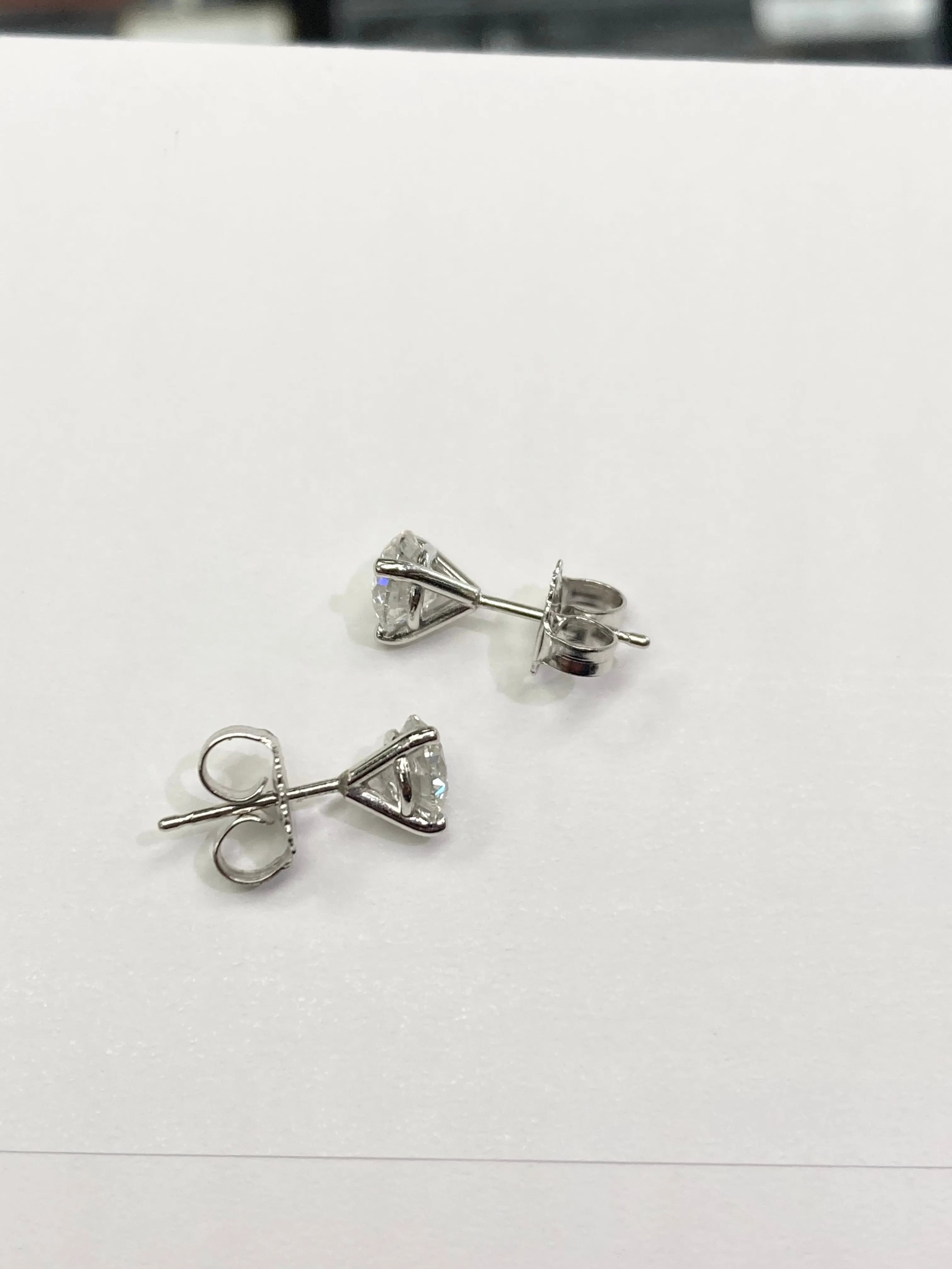 Diamond Stud Earrings 1.43 Carats