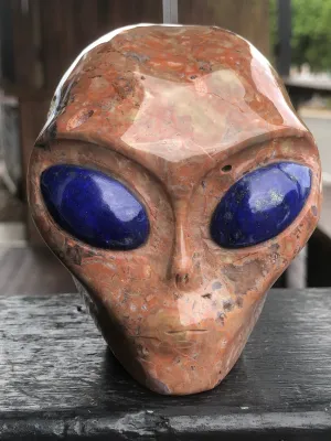 Dinosaur Egg Agate Alien with Lapis Lazuli [1k1600]