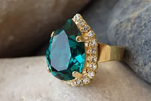 Emerald Rebeka  Crystal ring