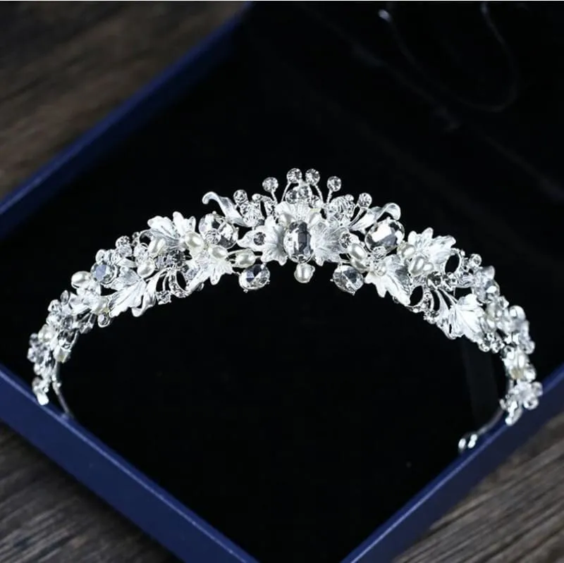 Gorgeous Leaves Flowers Pear Tiaras | Bridelily