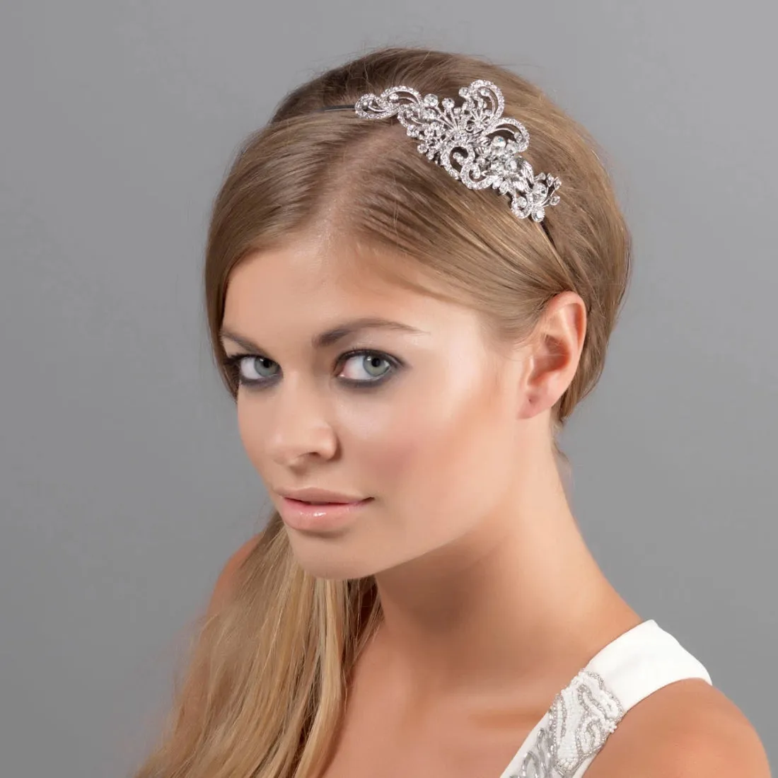 Heirloom of Charm Side Tiara