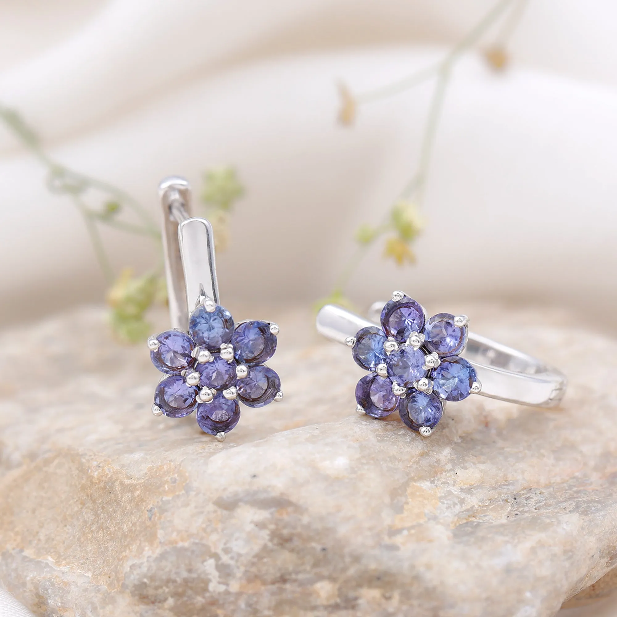 J Hoop Floral Earrings with Round Shape Tanzanite