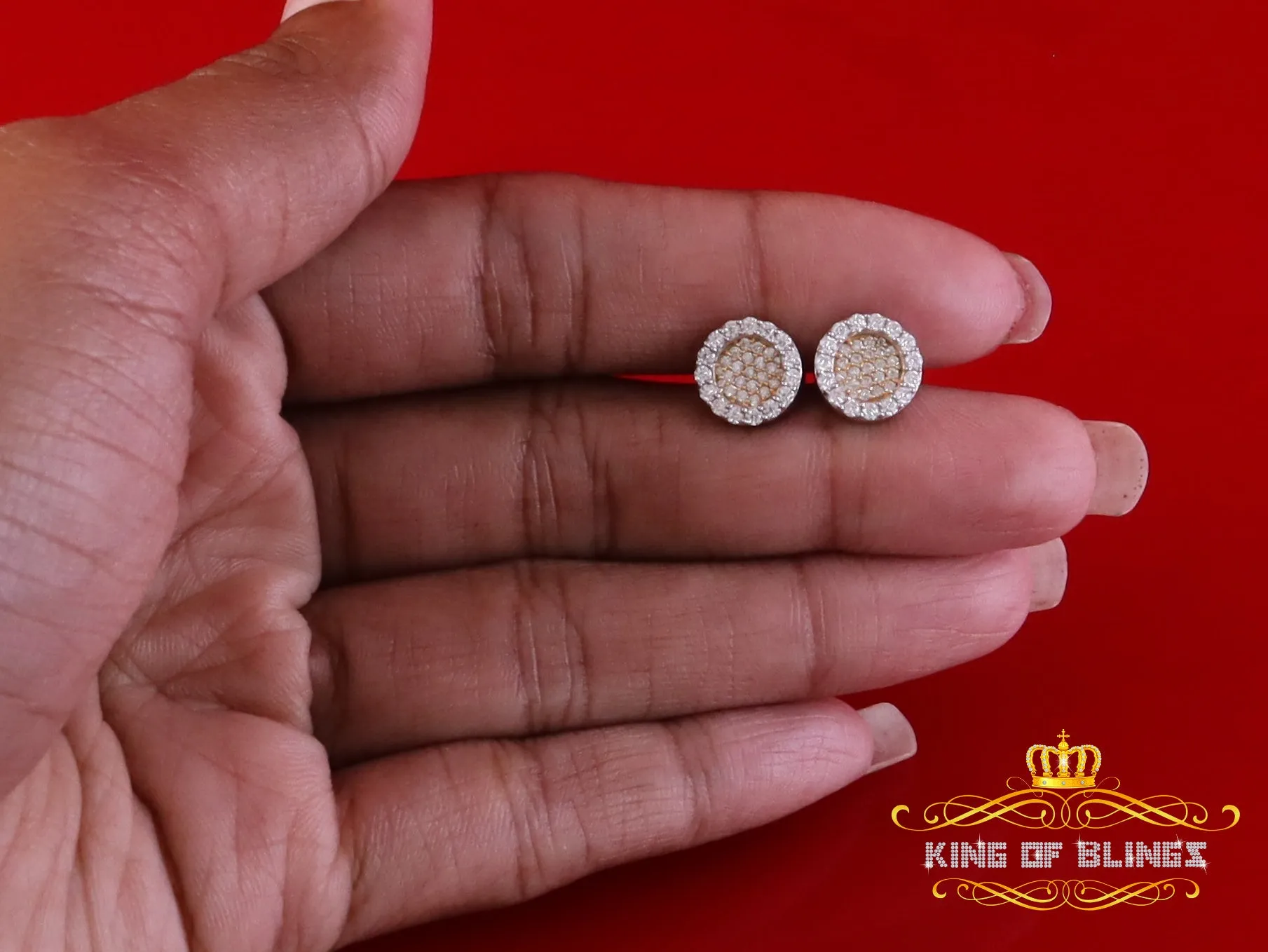 King  of Bling's 925 Yellow Silver 0.66ct VVS 'D' Moissanite Round Stud Earring Men's/Womens