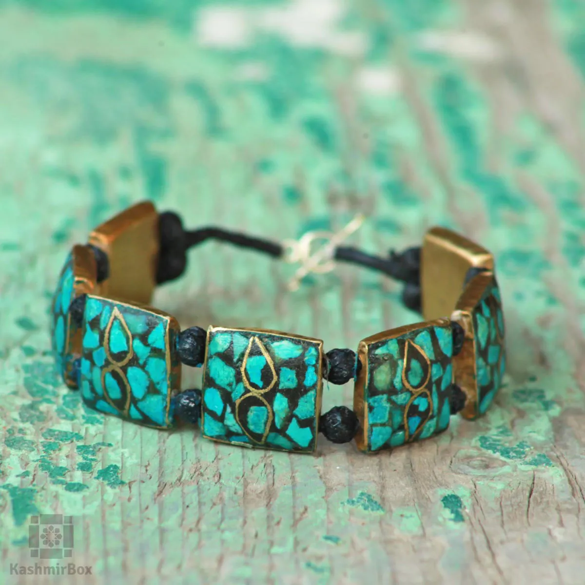 Leaved Turquoise Handmade Bracelet