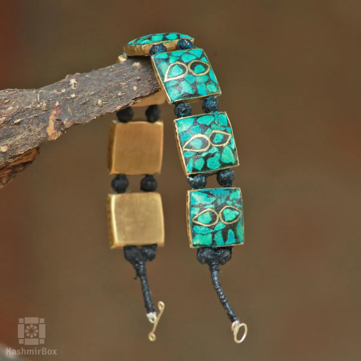 Leaved Turquoise Handmade Bracelet