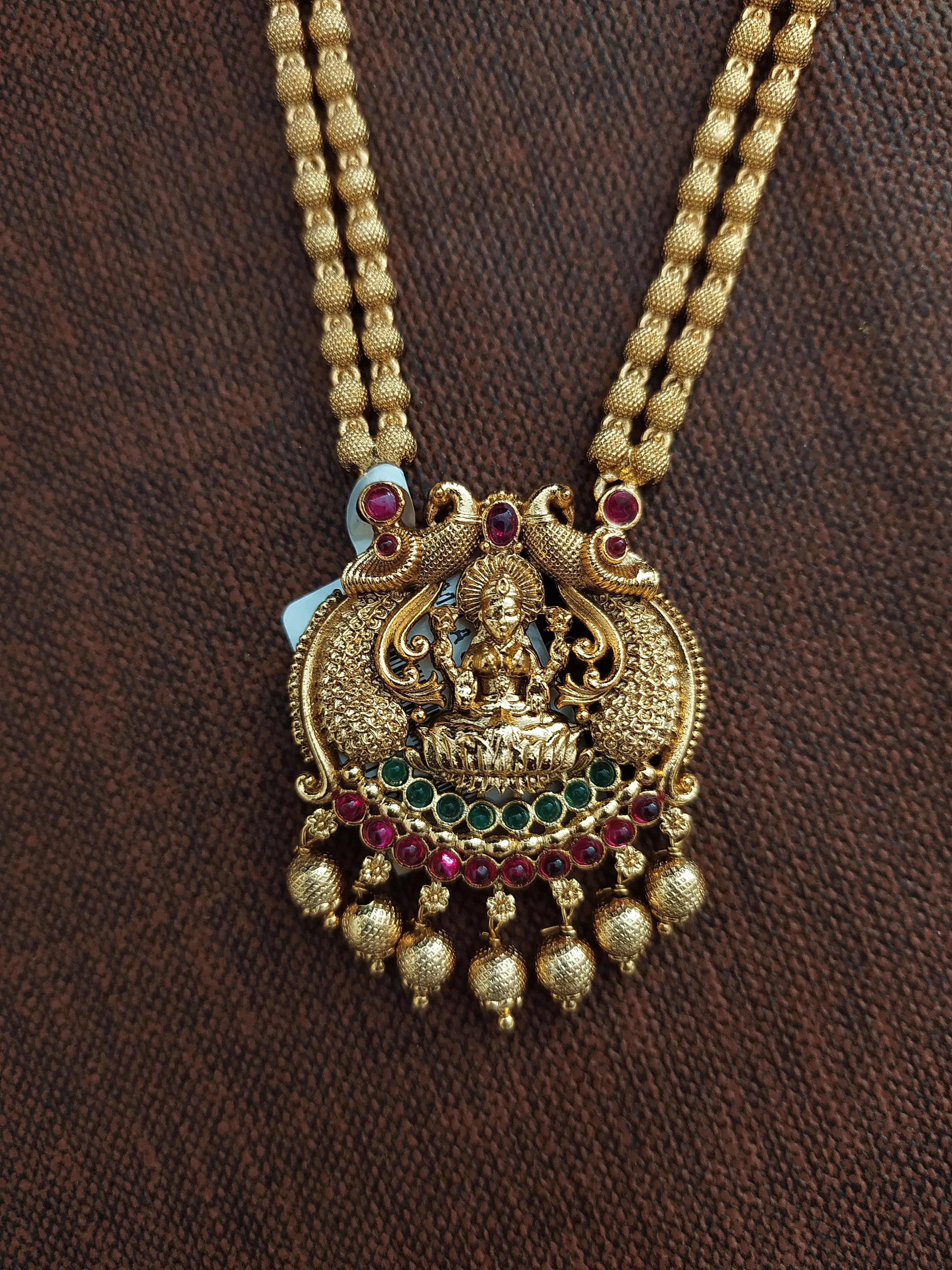 Matt Finish Lakshmi Mala Set in Ruby & Green