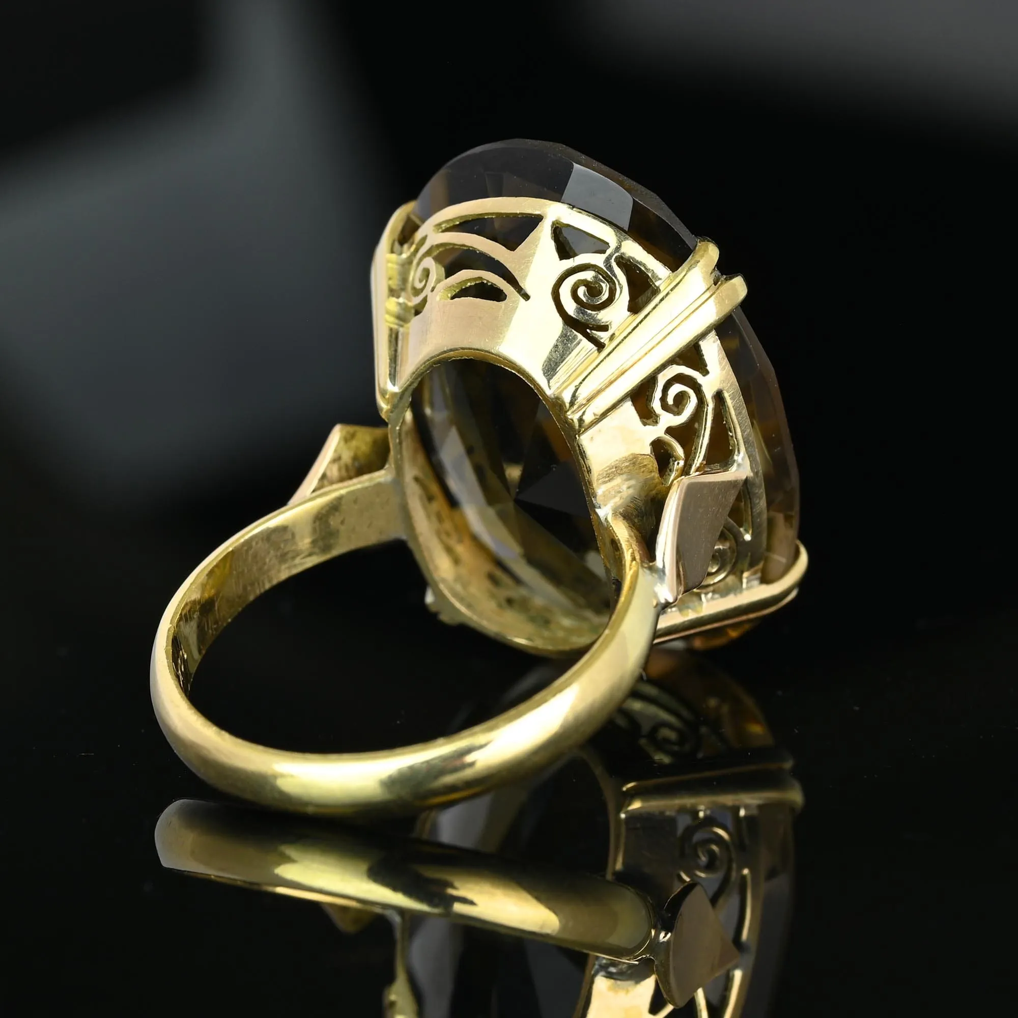Mid Century 14K Gold Oval 26 CTW Smoky Quartz Ring