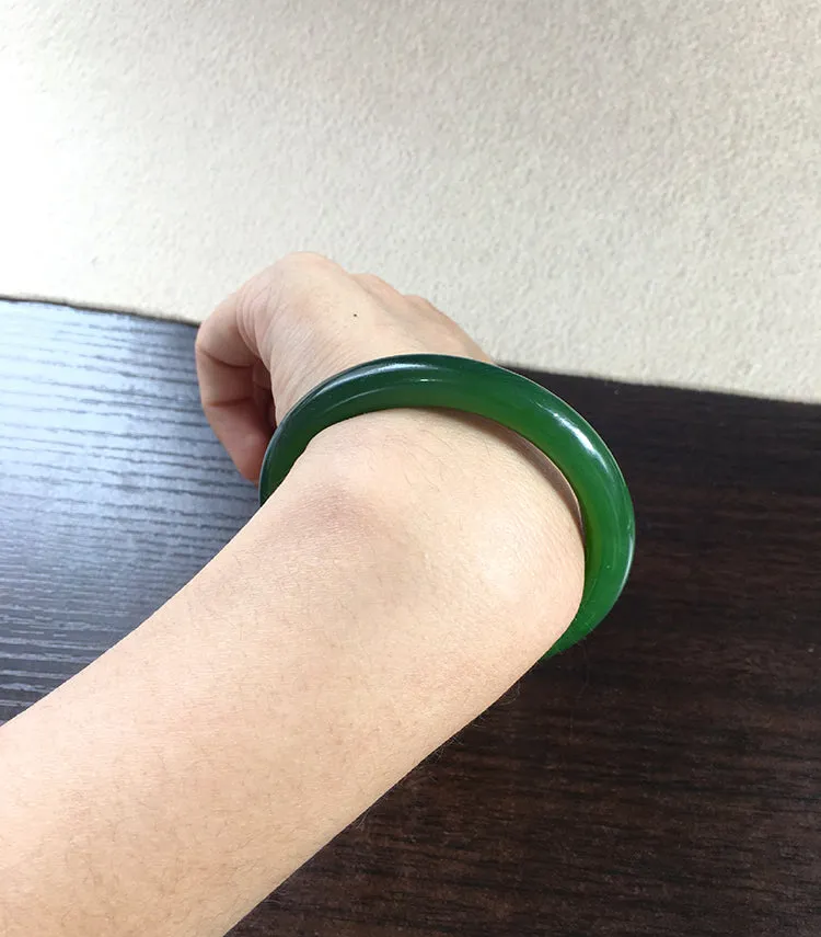 Natural Jade Bangle Nephrite Bangle Internal Diameter 54.3mm NBE040