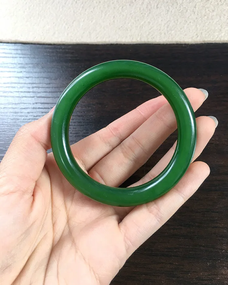 Natural Jade Bangle Nephrite Bangle Internal Diameter 54.3mm NBE040