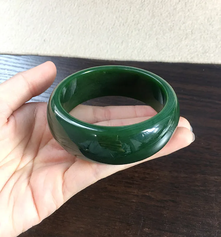 Natural Jade Bangle Nephrite Bangle Internal Diameter 60mm NBE038