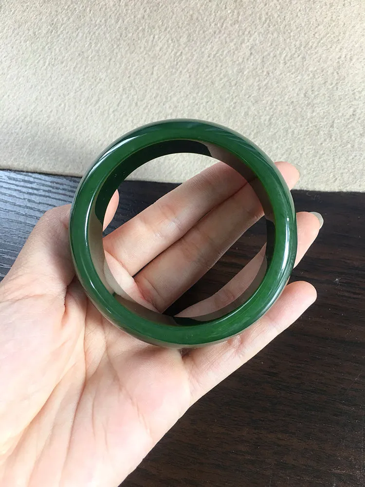 Natural Jade Bangle Nephrite Bangle Internal Diameter 60mm NBE038