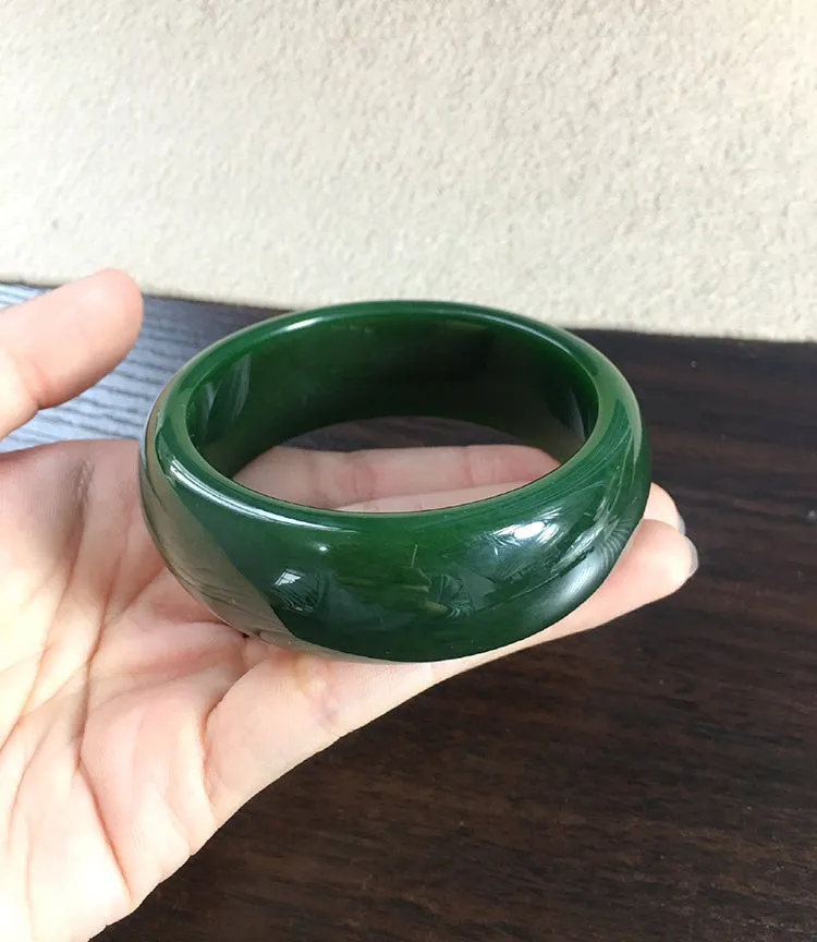 Natural Jade Bangle Nephrite Bangle Internal Diameter 60mm NBE038