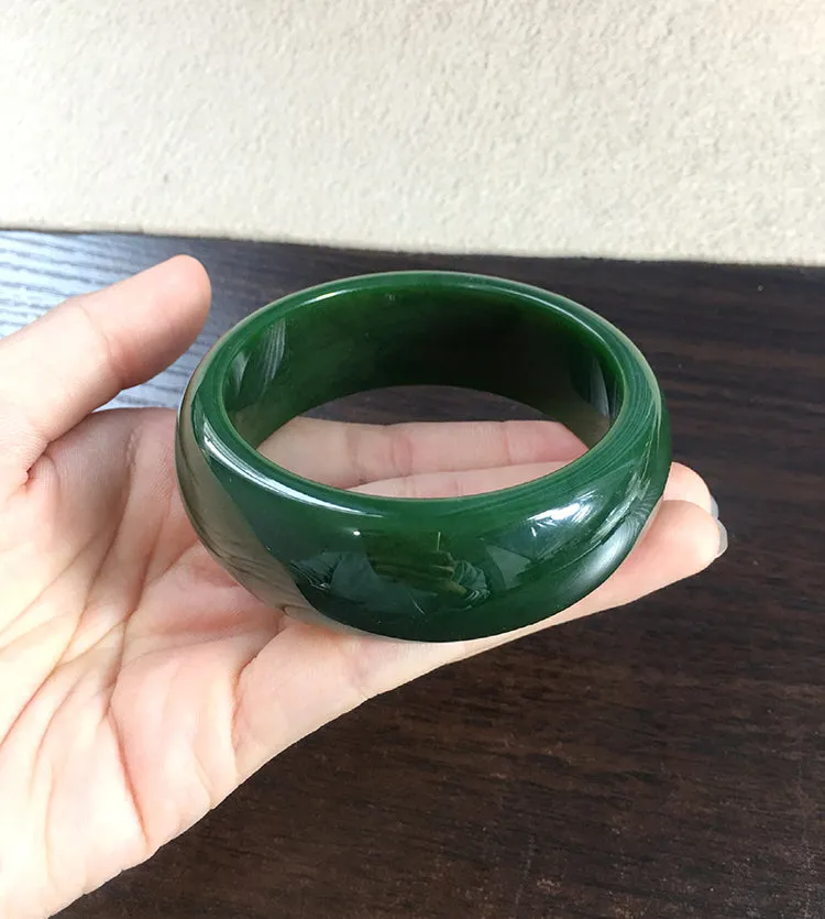 Natural Jade Bangle Nephrite Bangle Internal Diameter 60mm NBE038