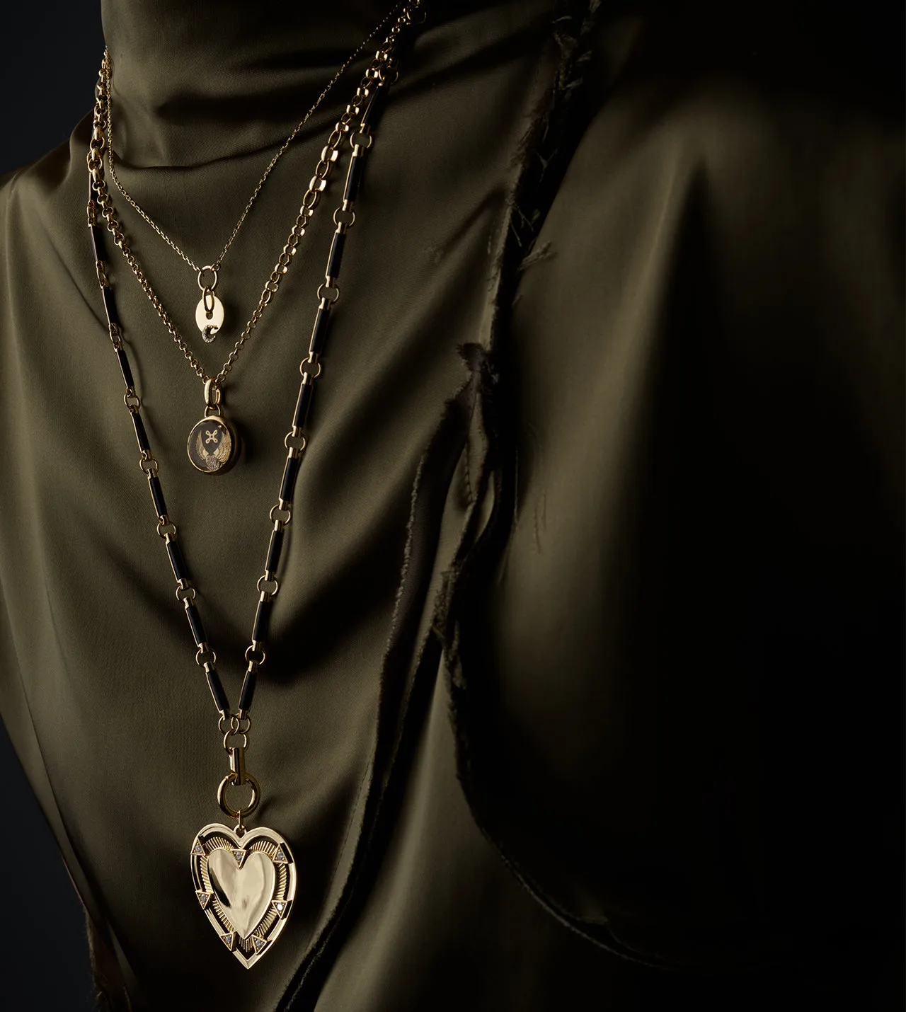Onyx Stone Hanging Clockweight Chain