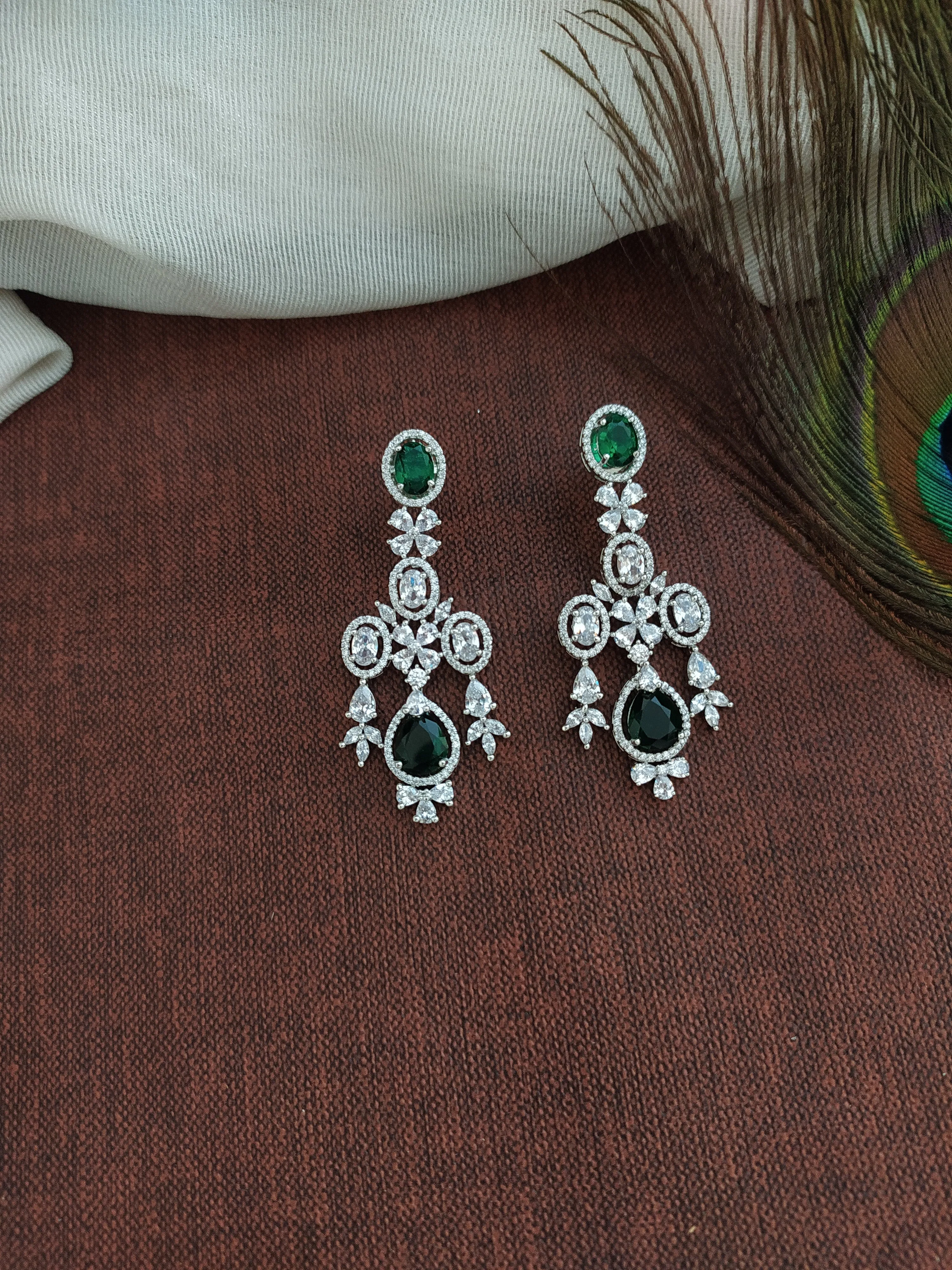 Pear and Oval Shaped Stones Zircon Necklace Set