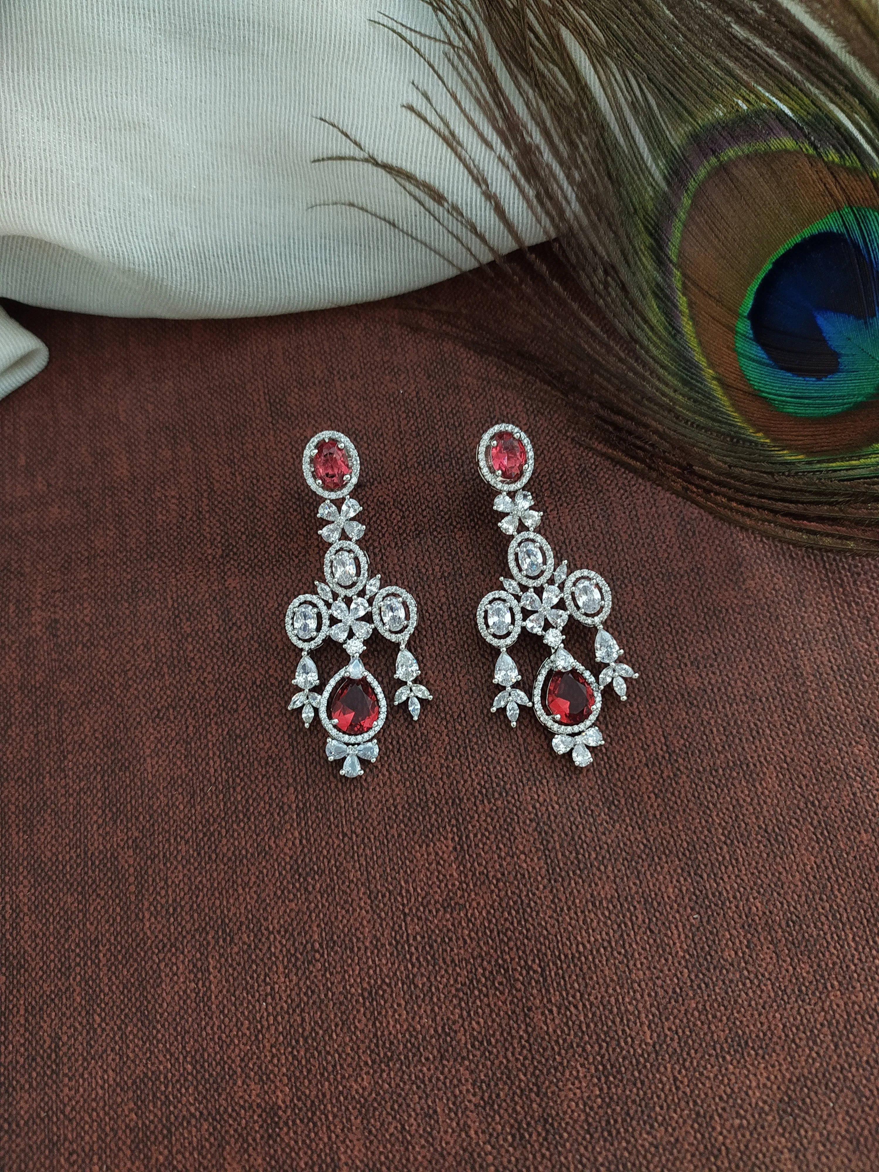 Pear and Oval Shaped Stones Zircon Necklace Set