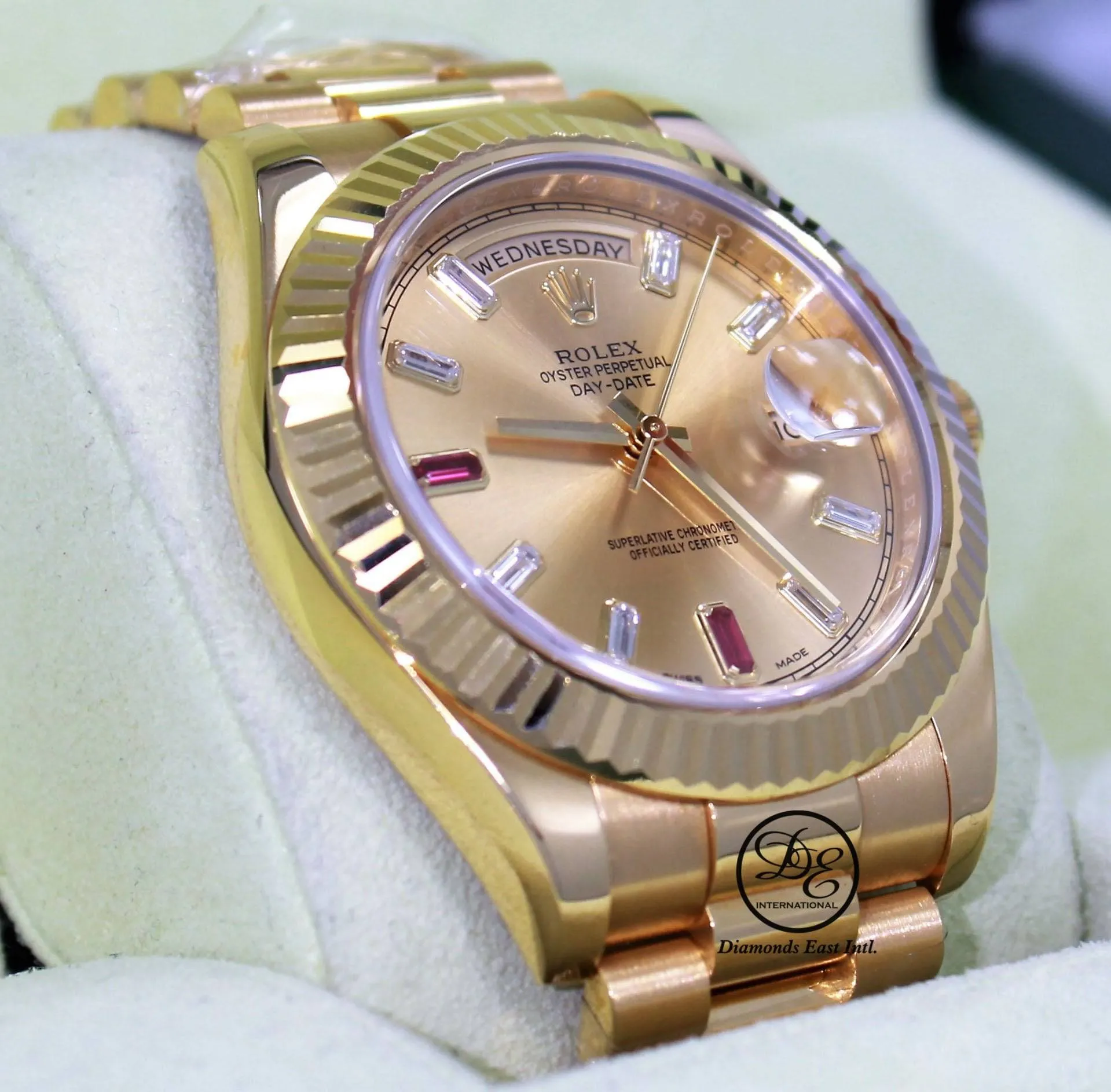 Rolex Day-Date II President 218238 18K Yellow Gold Fact Ruby & Diamond Dial BOX/PAPERS
