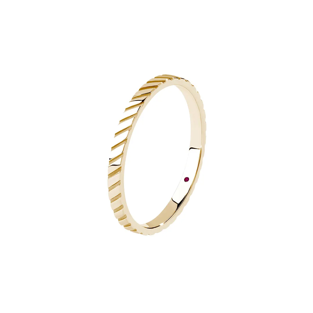 Twined Band Ring in Gold