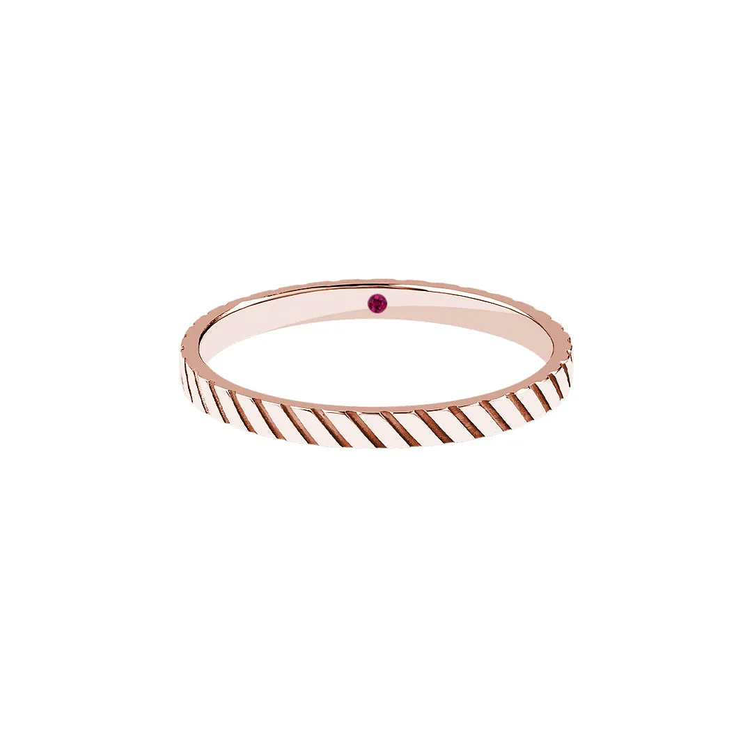 Twined Band Ring in Gold