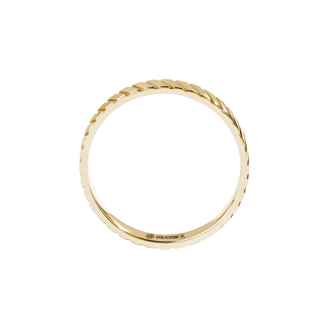 Twined Band Ring in Gold